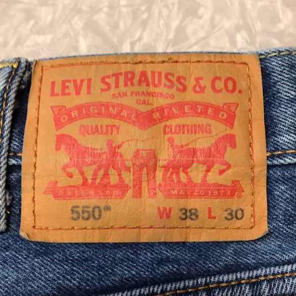 Levi's 550 Men’s Relaxed Fit Tapered Jeans / 100% Cotton / Non-Stretch  38/30 - Picture 6 of 11